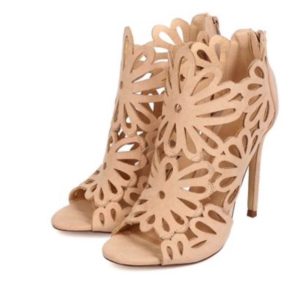 Liliana Shoes - Liliana I Faux Suede Peep Toe Heels